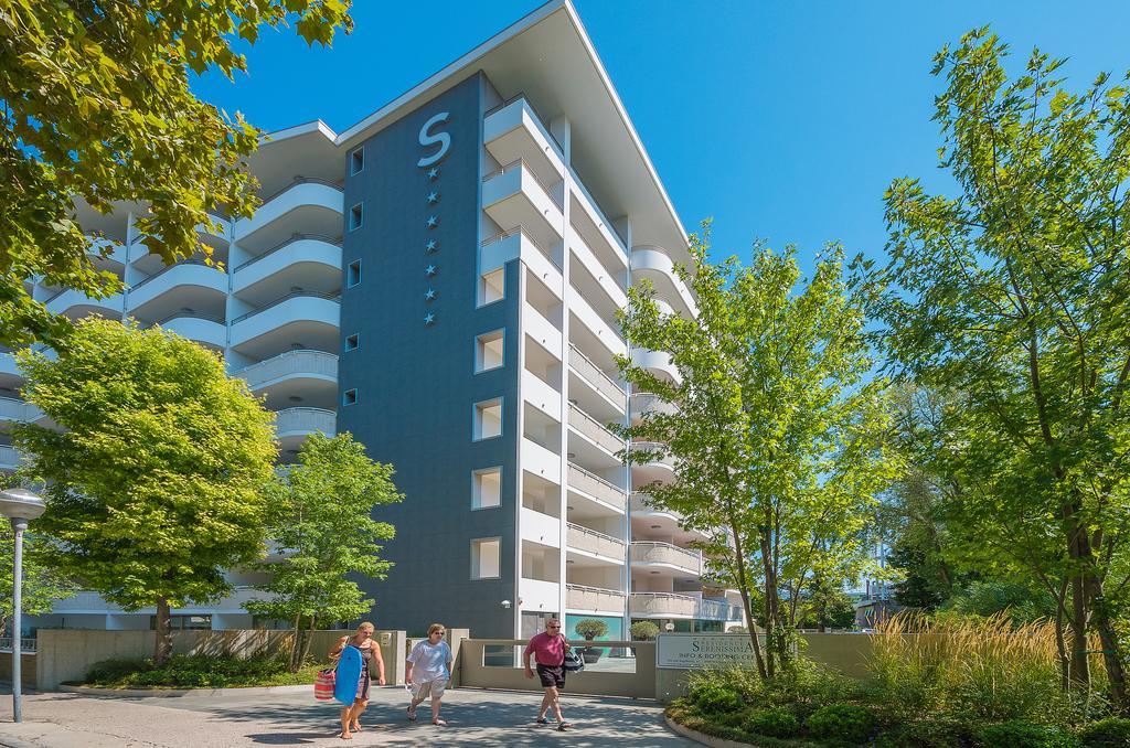 Residence Serenissima Бибионе Экстерьер фото