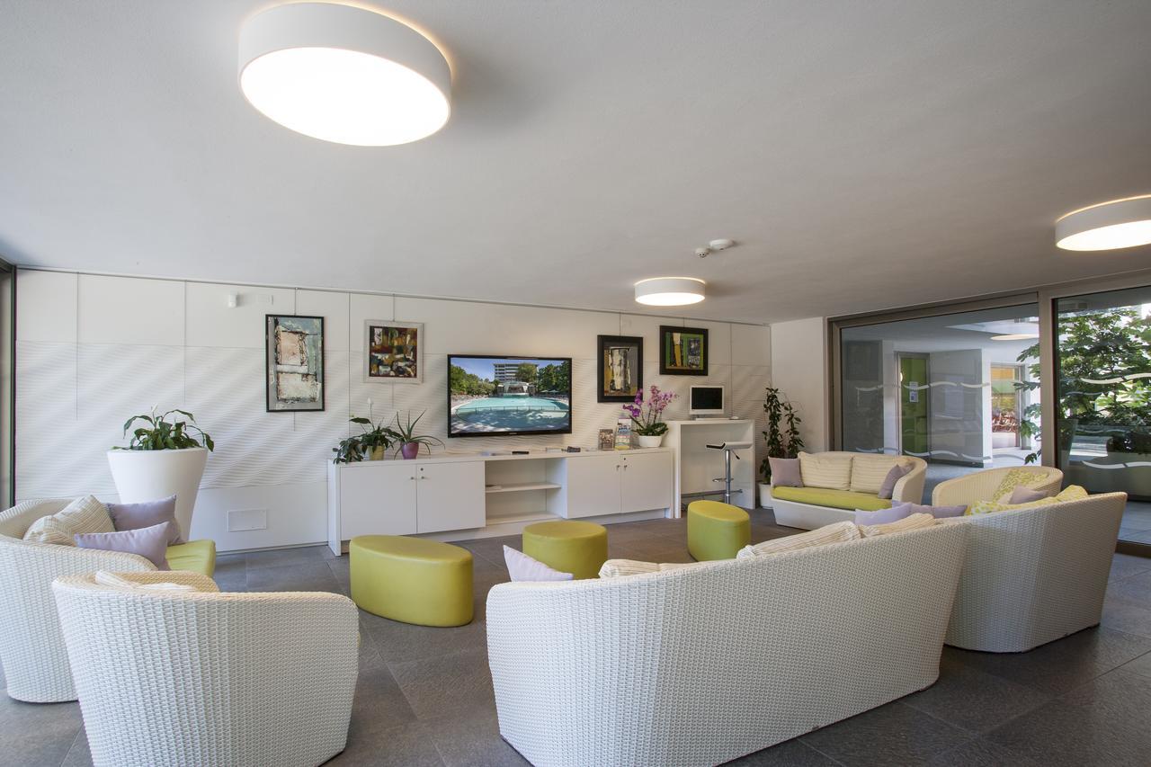 Residence Serenissima Бибионе Экстерьер фото